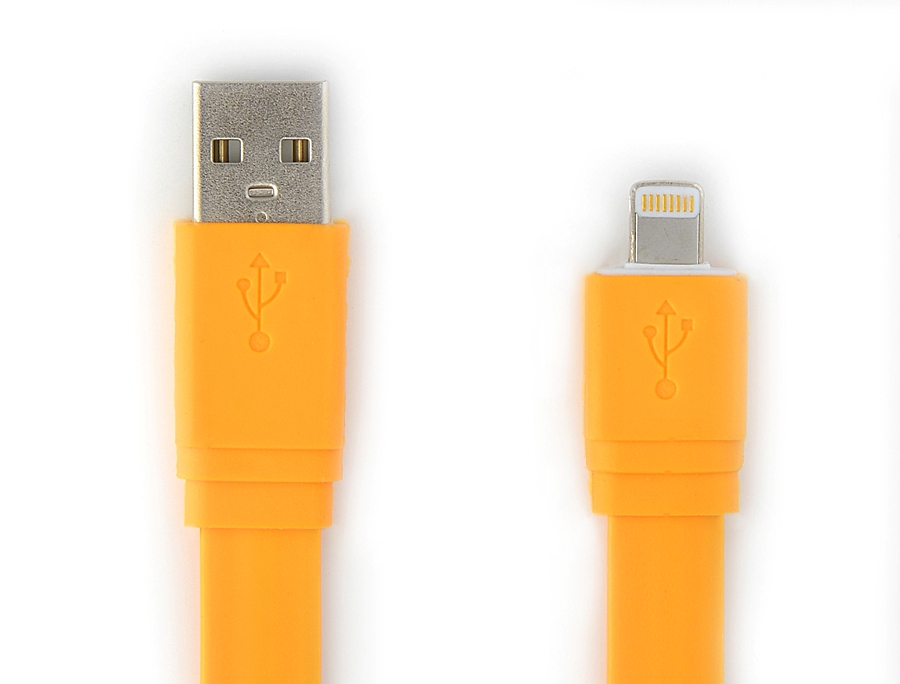   Apple Lightning  1